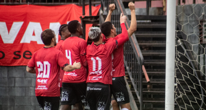 Brasil goleia o São Gabriel por 9 x 0 no Bento Freitas