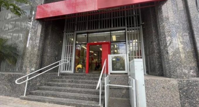 Prédio que abrigou agências bancárias vai a leilão em Pelotas