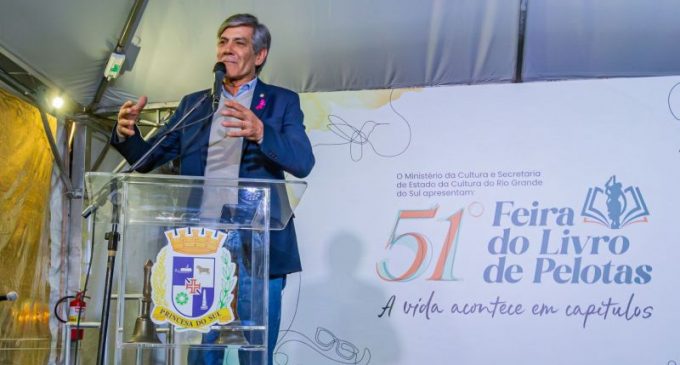 Aberta oficialmente a Feira do Livro de Pelotas