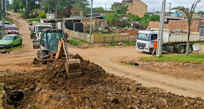 Prefeitura refaz pavimentação no Solar da Figueira