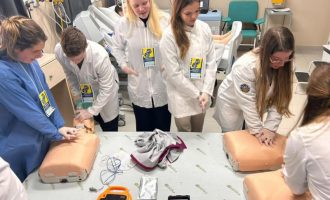 Hospital Escola da UFPel realiza Semana da Simulação com treinamentos gratuitos para acadêmicos da área da saúde