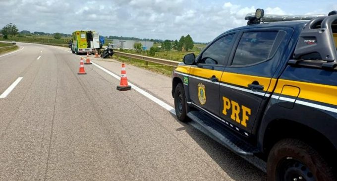 Motociclista morre em acidente na BR-392