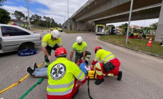 Acidente simulado testa o tempo de atendimento das equipes de socorro no Polo Pelotas