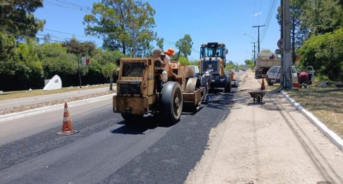 Prefeitura executa obras na avenida Adolfo Fetter