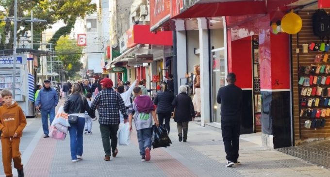 CDL Pelotas lança Concurso de Vitrines para premiar lojista mais criativo neste Natal