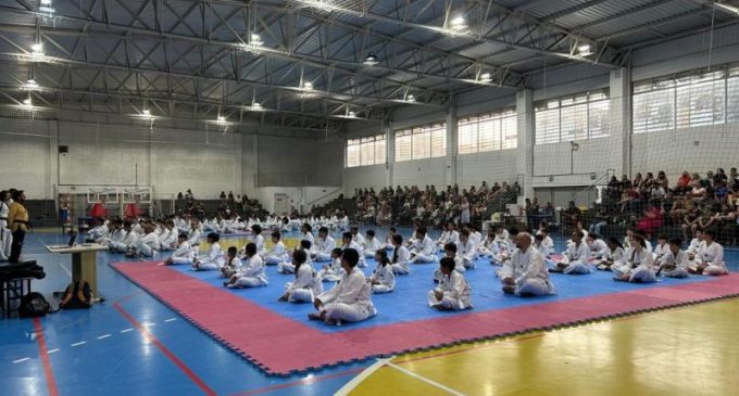 Atletas do QLNB passam por exames de faixa