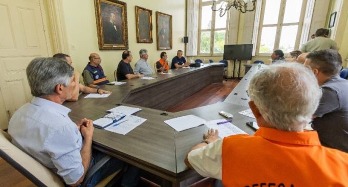 Aulas na Rede Municipal estão suspensas em razão da previsão climática