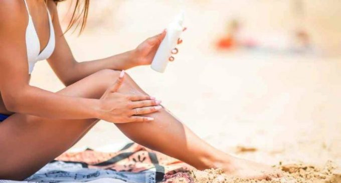 Médica esclarece fake news sobre uso do filtro solar