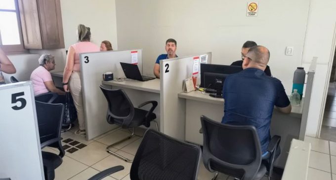 Procon atende até 17h nas segundas e sextas-feiras