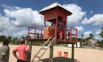 Guaritas de salva-vidas do Laranjal recebem manutenção