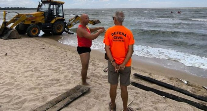 Prefeitura e Corpo de Bombeiros fazem varredura nas águas do Laranjal