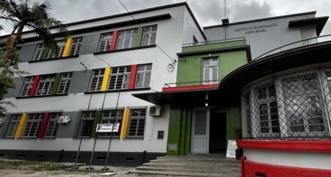 Eventos em escolas revitalizadas marcam a volta às aulas para mais de 700 mil estudantes da Rede Estadual