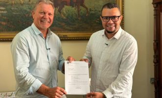 Deputado federal cumpre agenda institucional na Câmara de Pelotas