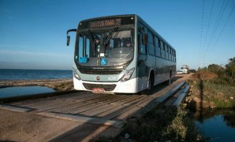 Marroni assina contrato para construção da ponte definitiva na Z3