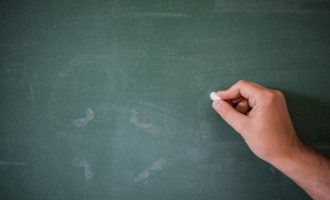 UFPel lança processo seletivo simplificado para contratação de docentes