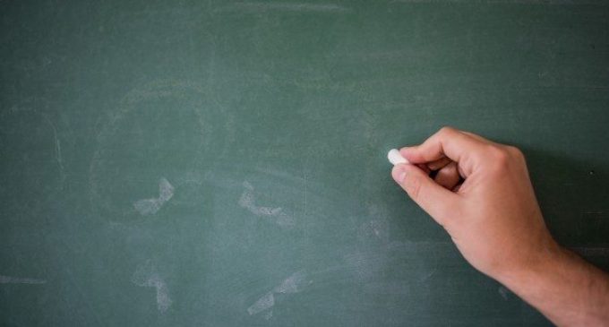 UFPel lança processo seletivo simplificado para contratação de docentes