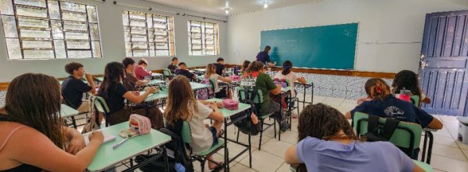 Sindicatos articulam medidas para preservar a autonomia do calendário escolar na Copa de 2027