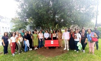 Banco Vermelho é inaugurado no Parque da Baronesa
