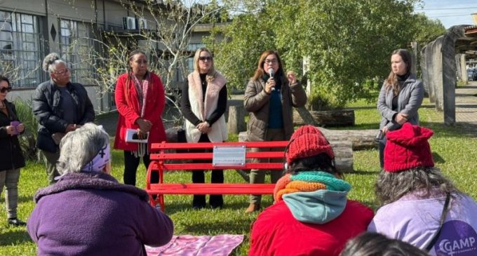 UFPel inaugura terceiro Banco Vermelho, instala Comitê HeForShe e adere ao Protocolo “Não é Não” em agenda de enfrentamento às violências