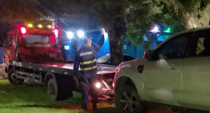 Secretaria de Trânsito adverte para estacionamento irregular em canteiros