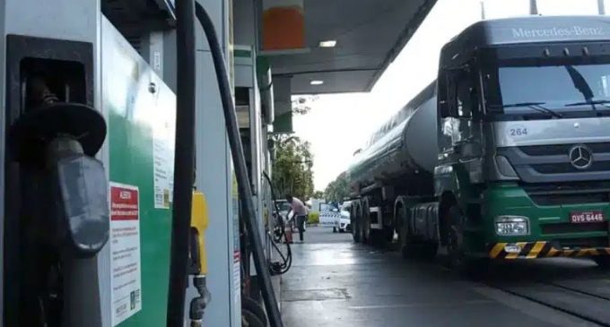 Governo do RS adotará medida de apoio à redução do preço do diesel