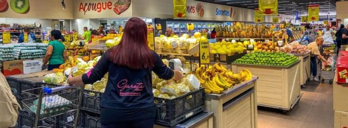 Preços dos alimentos essenciais sobem 7,70% em fevereiro