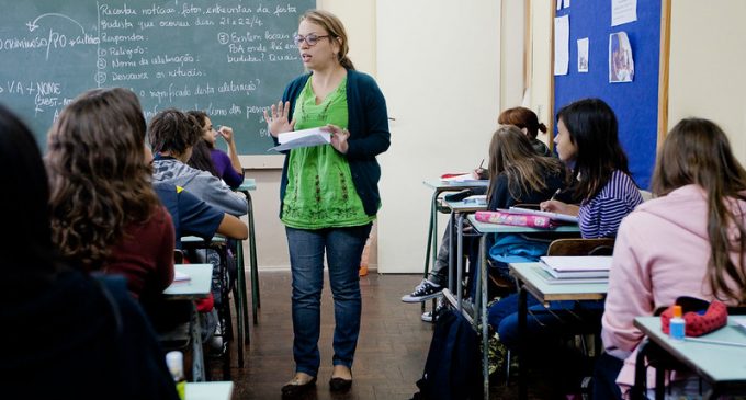 Após dois anos de Pé-de-Meia, abandono escolar no RS cai 52%