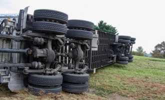 PRF registra 84 mortes e 1.167 feridos nas estradas durante feriado