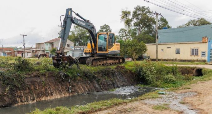 Prefeitura de Pelotas faz obras de drenagem no Dunas