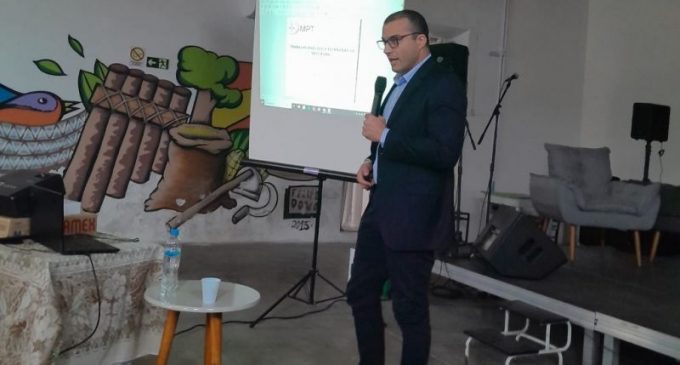 MPT participa de evento alusivo à campanha do Abril Verde em Pelotas