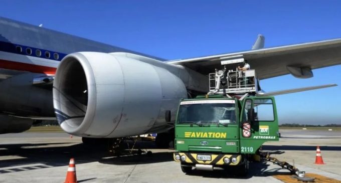 Petrobras reajusta preço do querosene de aviação em 55%
