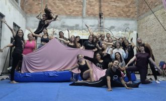 Projeto oferece oficina de dança para mulheres