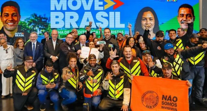 Governo cria programa de R$ 30 bilhões para motoristas de aplicativos