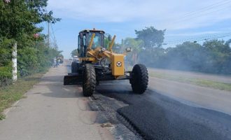Prefeitura de Pelotas realiza obras de pavimentação em diversos pontos da cidade