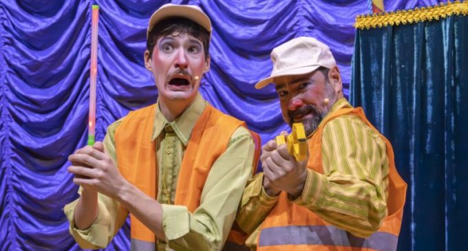SME promove oficinas e apresentações de teatro para escolas da rede