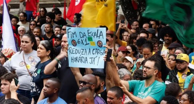 Acordo prevê regra de transição de 60 dias para fim da escala 6×1