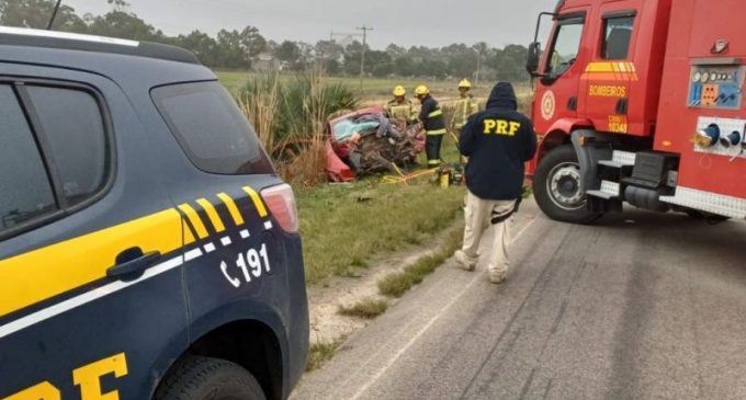 Motorista morre ao bater de frente com caminhão em Santa Vitória do Palmar