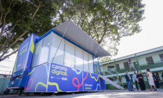 Carreta Digital chega a Pelotas para levar capacitação e letramento digital a 900 alunos da região