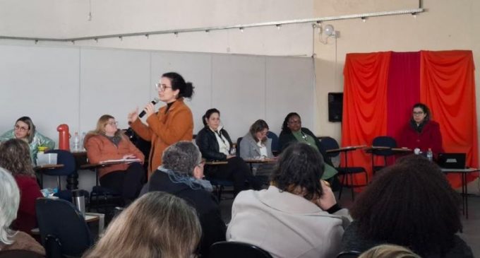 SME promove encontro sobre atendimento educacional especializado