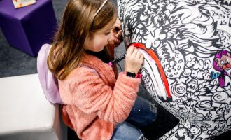 Fenadoce lança concurso cultural infantil com experiência de ser Baronesa por um dia
