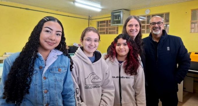 Alunas da rede municipal de Pelotas querem ajudar idosos a usarem seus medicamentos