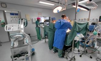 Rio Grande do Sul recebe dois tomógrafos e novos equipamentos para ampliar oferta de cirurgias no SUS