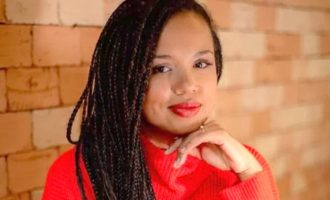 Andressa Marques traz a Pelotas romance sobre cotas raciais nas universidades