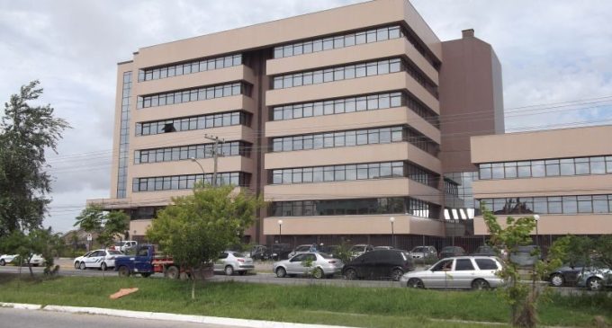 Júri em Pelotas condena homem a mais de 48 anos de prisão por feminicídio da companheira