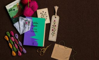 Biblioteca OTROPORTO promove oficina gratuita que une bordado e poesia em Pelotas
