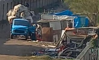 Força-tarefa interdita recicladora ilegal na Rua Darcy Vargas