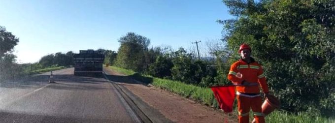 DNIT realiza manutenção em rodovias da região sul