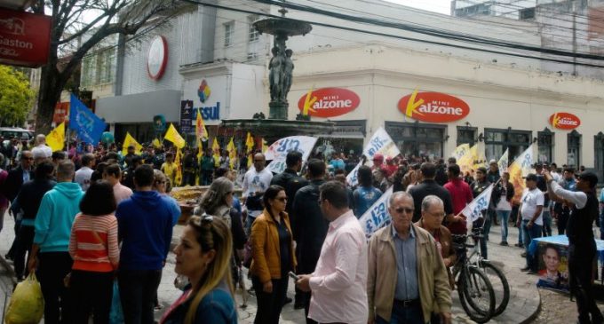 Campanha eleitoral nas ruas e propaganda virtual começam neste domingo