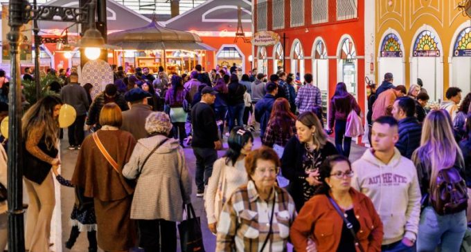 Fenadoce encerra com mais de 201 mil visitantes e 900 mil doces vendidos