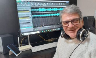 Ivanov Basso lança o álbum Eletroacústico
